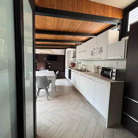 La Dolce Sosta Apartment *